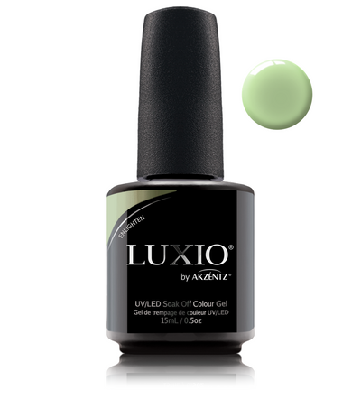 Pistachio green gel nail polish from Luxio